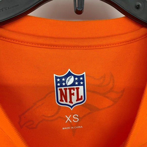 NFL Denver Broncos Shirt Orange Long Sleeve Pullover Top NWT - Picture 3 of 10